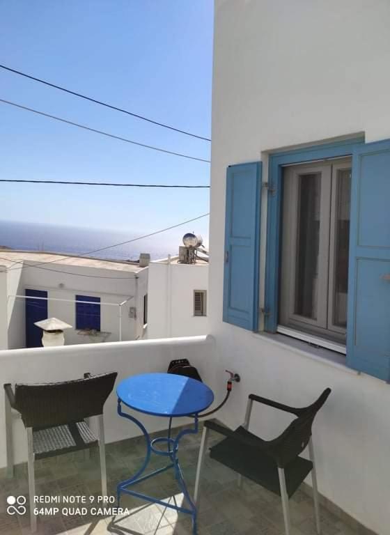 Anemoessa Studios Serifos Town Екстериор снимка