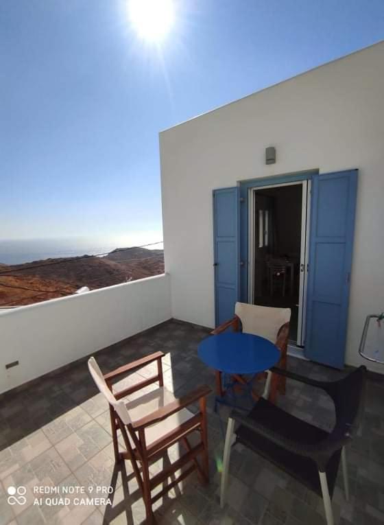 Anemoessa Studios Serifos Town Екстериор снимка