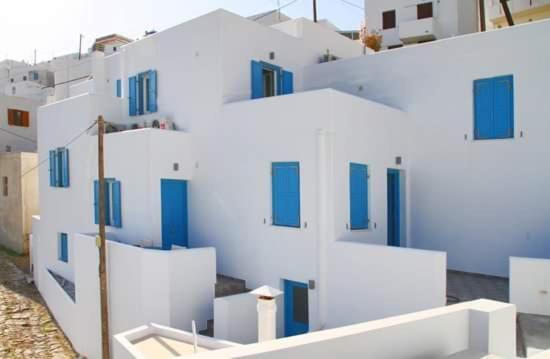 Anemoessa Studios Serifos Town Екстериор снимка